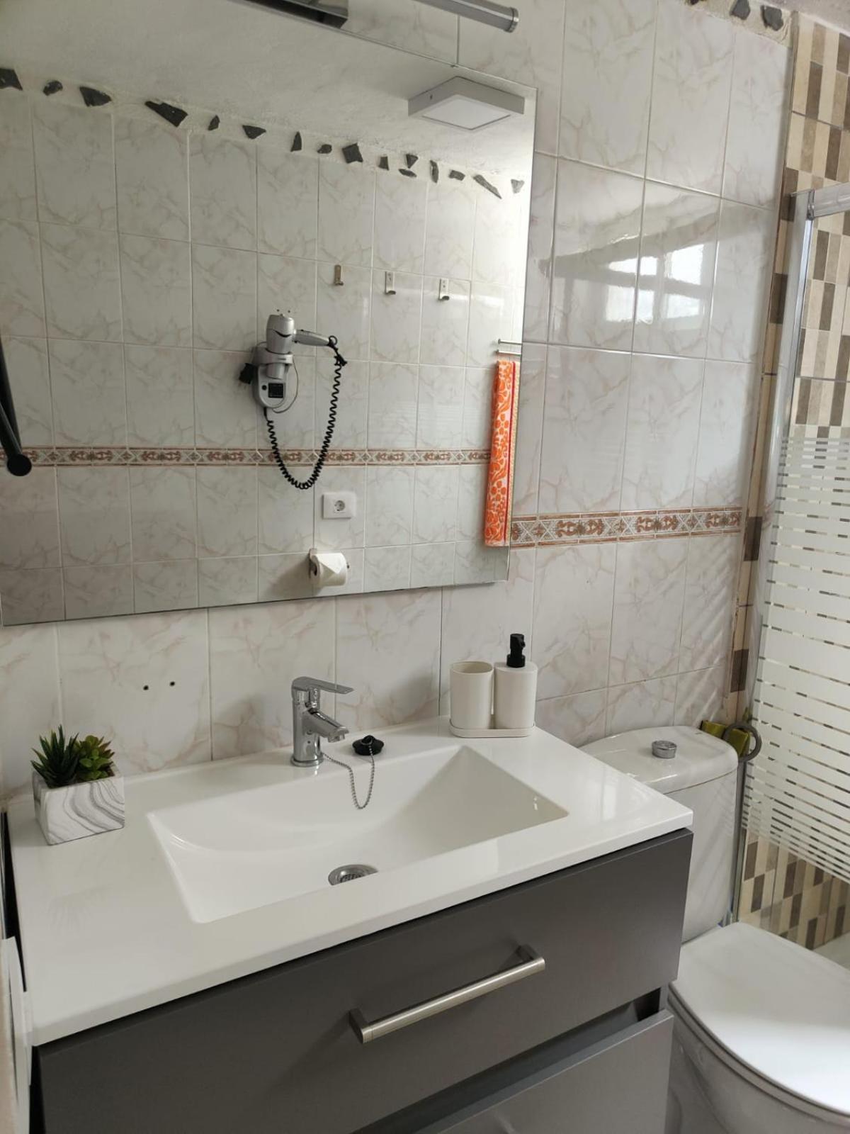 Casa Vacacional Lupe Lejlighed Vallehermoso Eksteriør billede